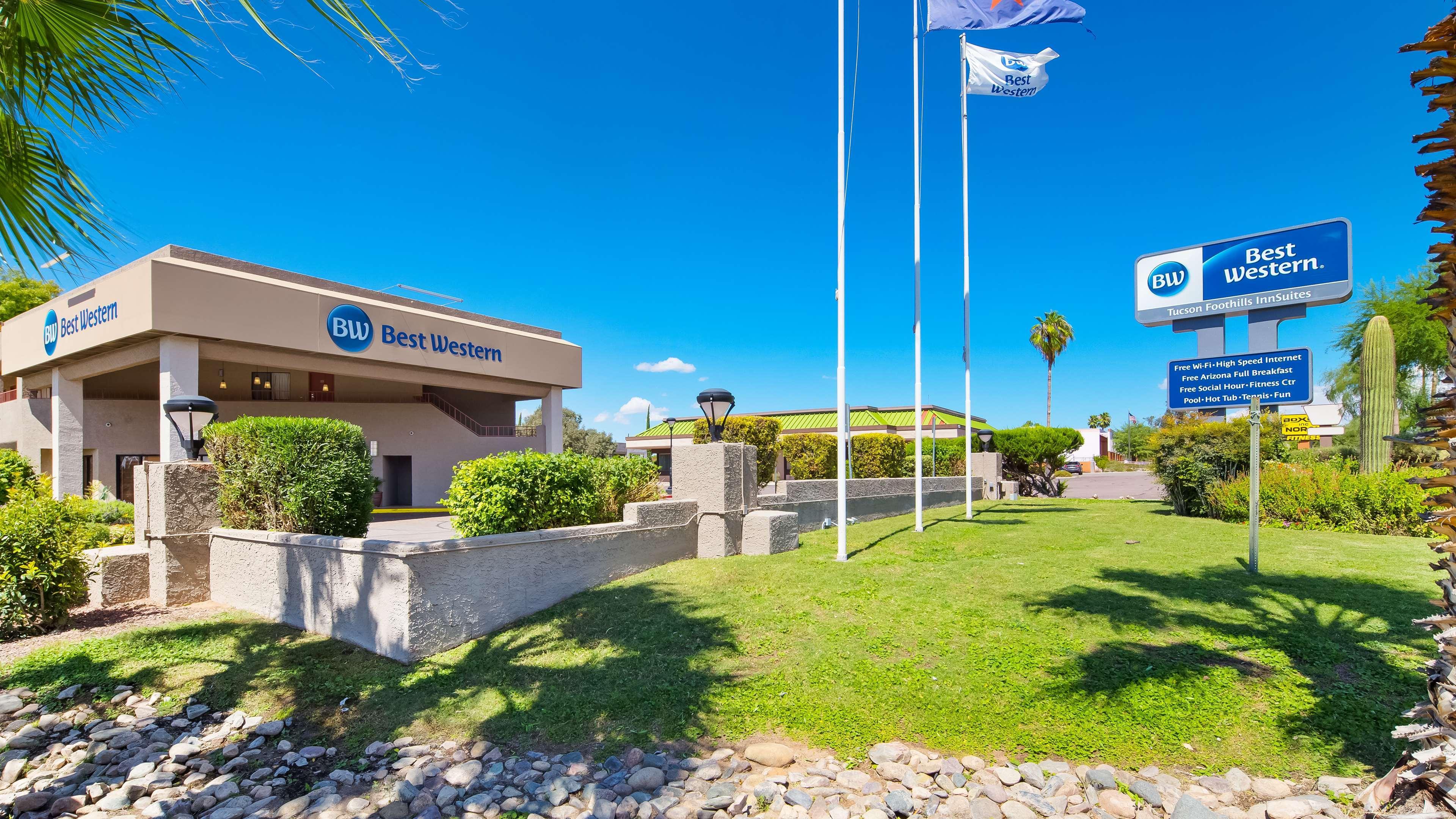 Best Western Innsuites Tucson Foothills Hotel & Suites Casas Adobes Экстерьер фото