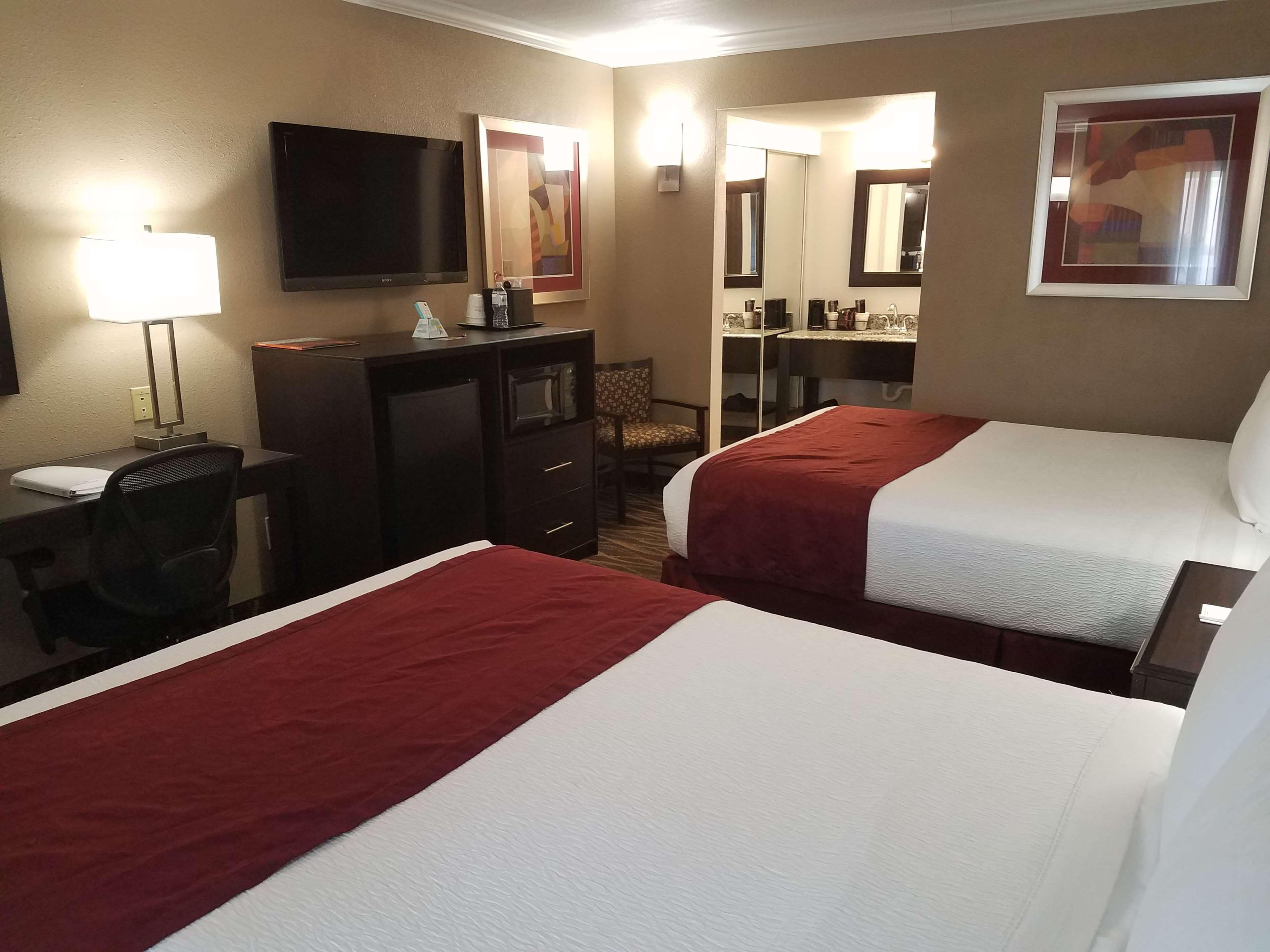 Best Western Innsuites Tucson Foothills Hotel & Suites Casas Adobes Экстерьер фото